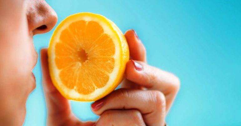 Pengertian Anosmia, Gejala dan Penyebab Gangguan Indra Penciuman